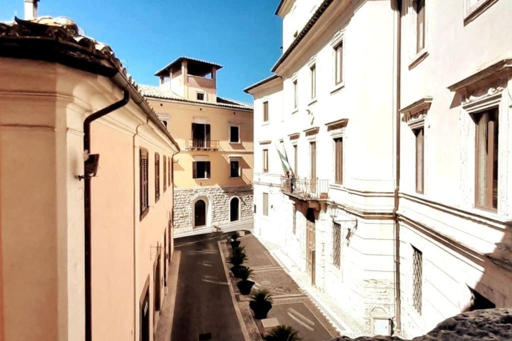 Art Deco 1920 Vicino Autostrada 40 Min Roma Apartment Orte Luaran gambar